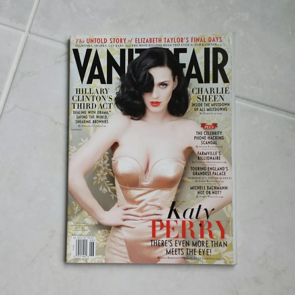 Katy Perry with Elizabeth Taylor Commemorative